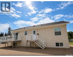 Family room - 210 4th Street E, Meadow Lake, SK S9X1H5 Photo 9