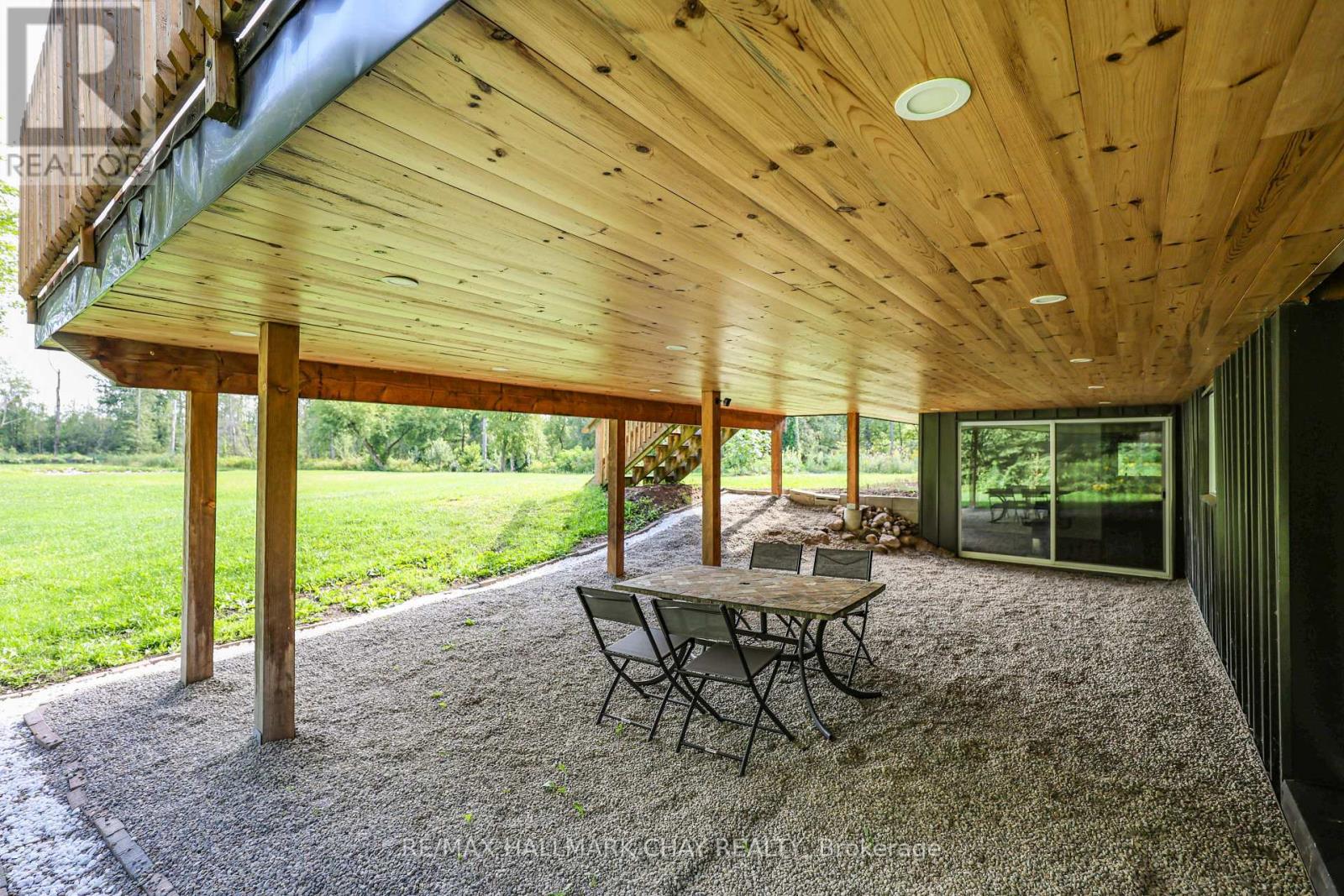 1507 HENDRIE ROAD - 39