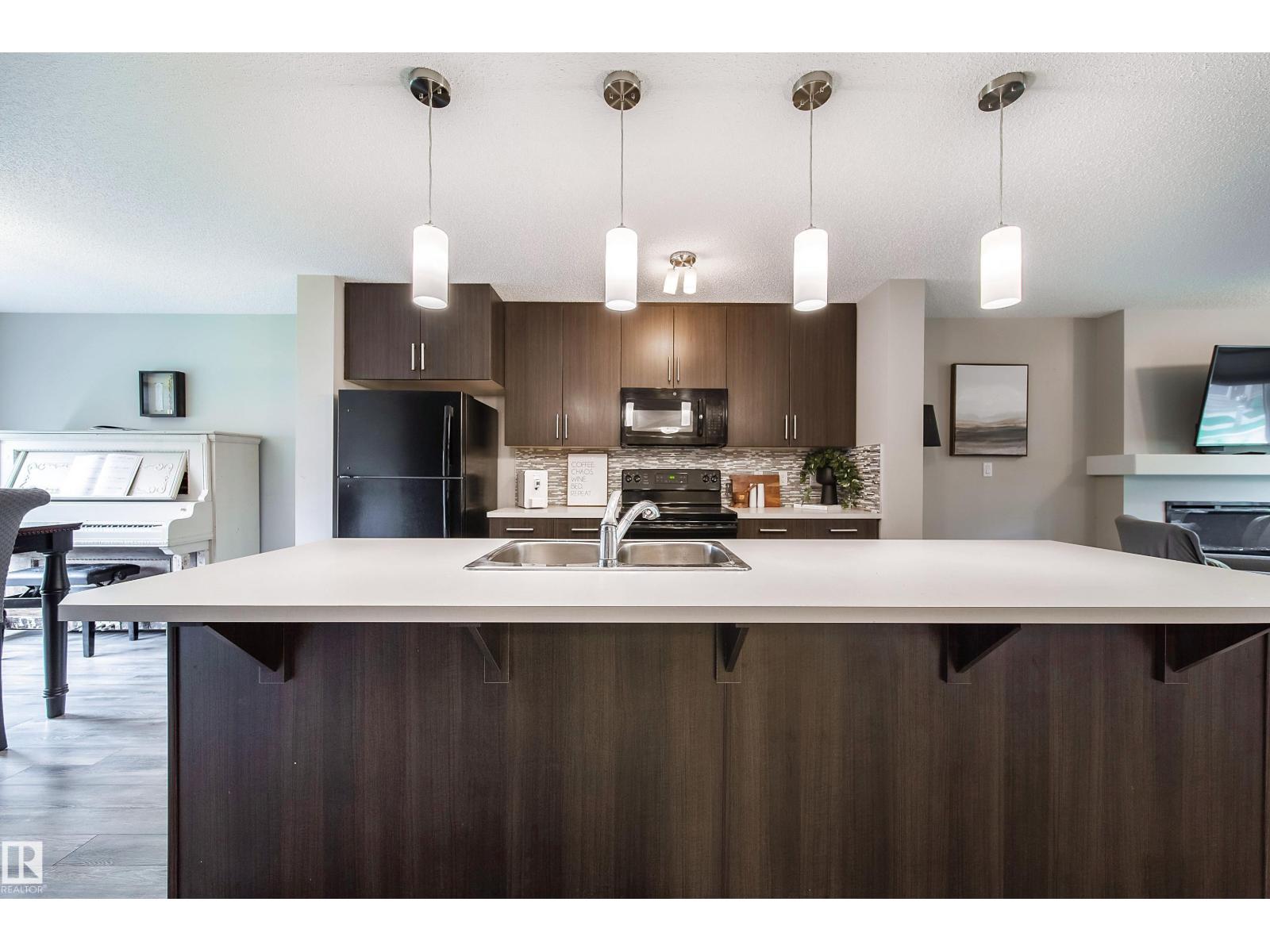 3211 CHERRY CR SW - 5