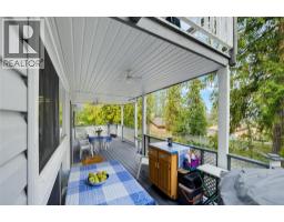 1810 Archibald Road, Sorrento, BC V0E2W1 Photo 47
