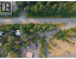 Kitchen - 1810 Archibald Road, Sorrento, BC V0E2W1 Photo 6