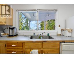 1810 Archibald Road, Sorrento, BC V0E2W1 Photo 37