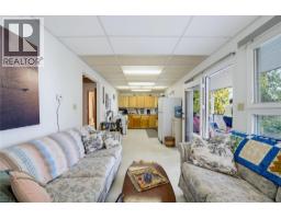1810 Archibald Road, Sorrento, BC V0E2W1 Photo 41