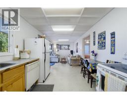 1810 Archibald Road, Sorrento, BC V0E2W1 Photo 38