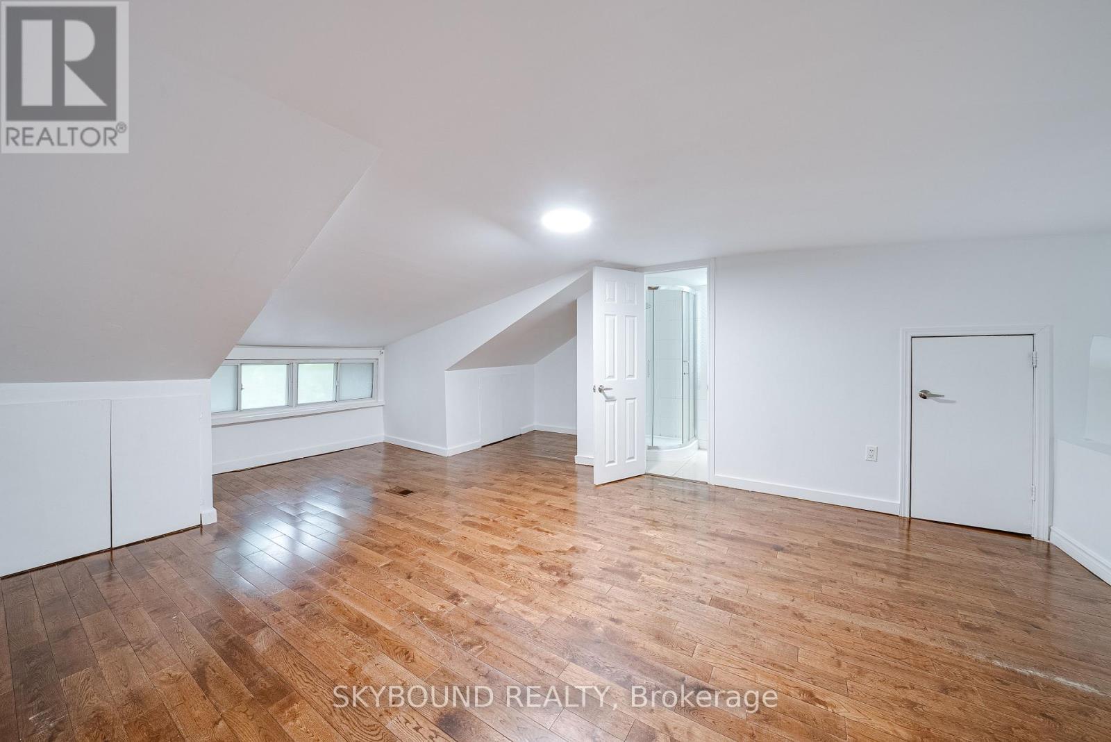 43 CRAYDON AVENUE - 20