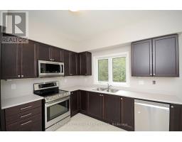 22 Ryan Street, Centre Wellington, ON N1M0C9 Photo 20