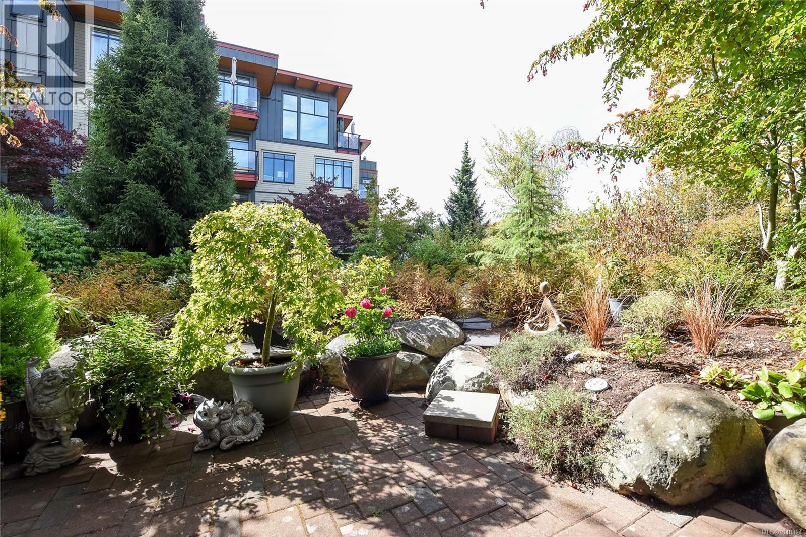 #212 2300 Mansfield Dr - 14