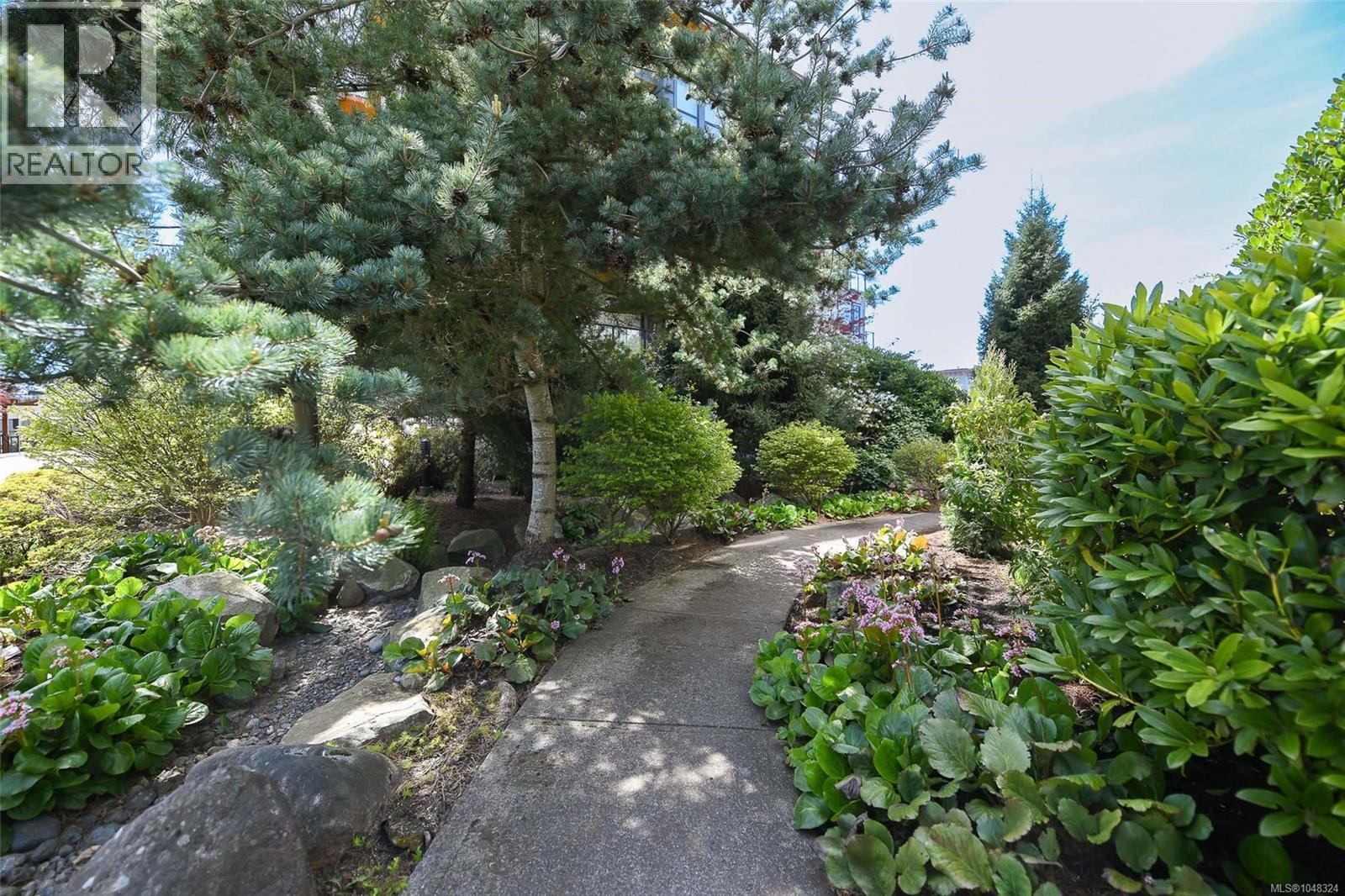 #212 2300 Mansfield Dr - Image 17