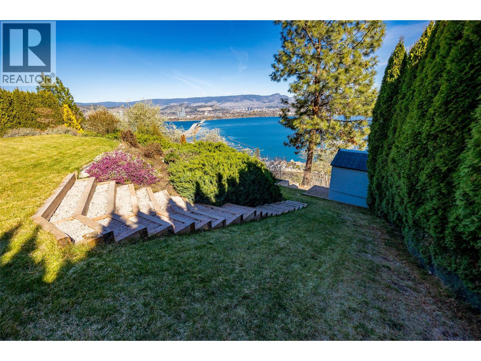  2153 Alexander Place, West Kelowna