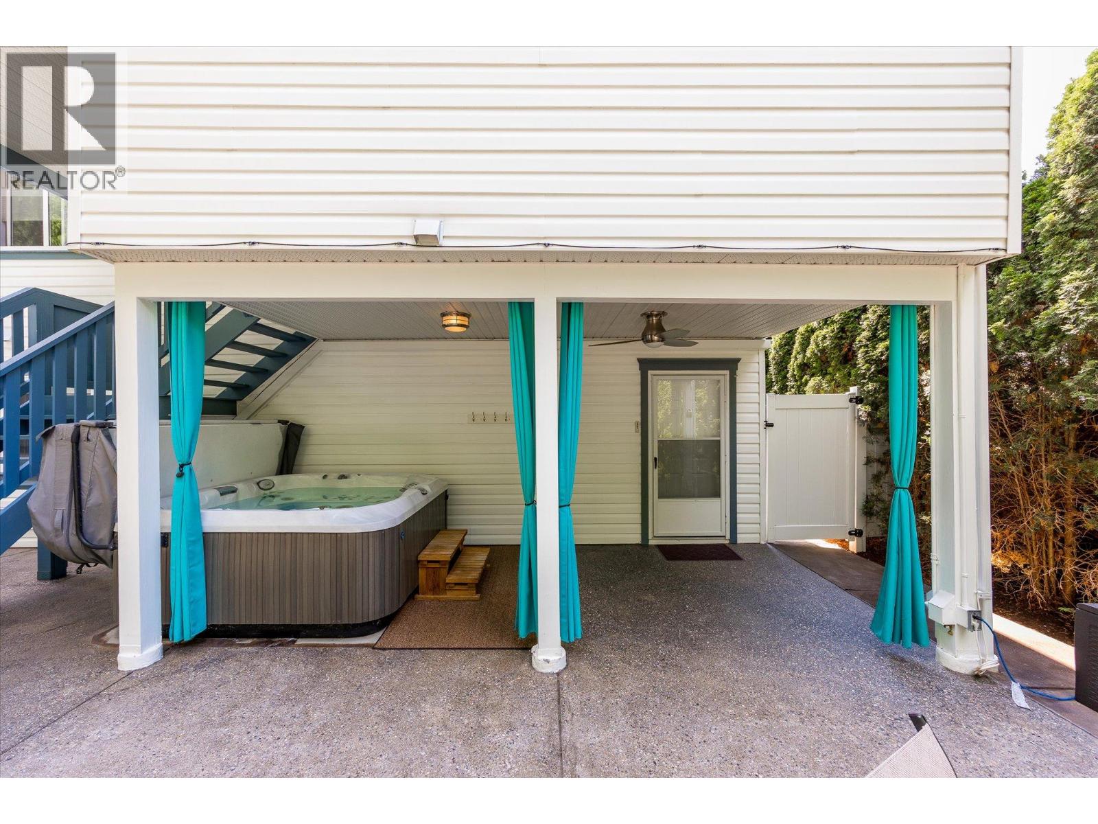 842 Raymer Road - 45