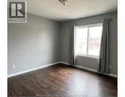 526 Josephine, Windsor, ON N9B2L1 Photo 8