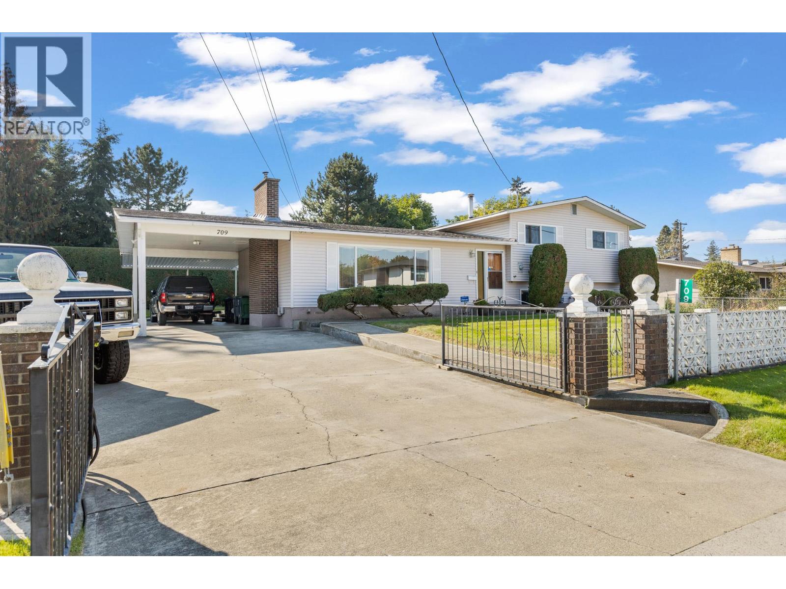  709 Hazell Road, Kelowna