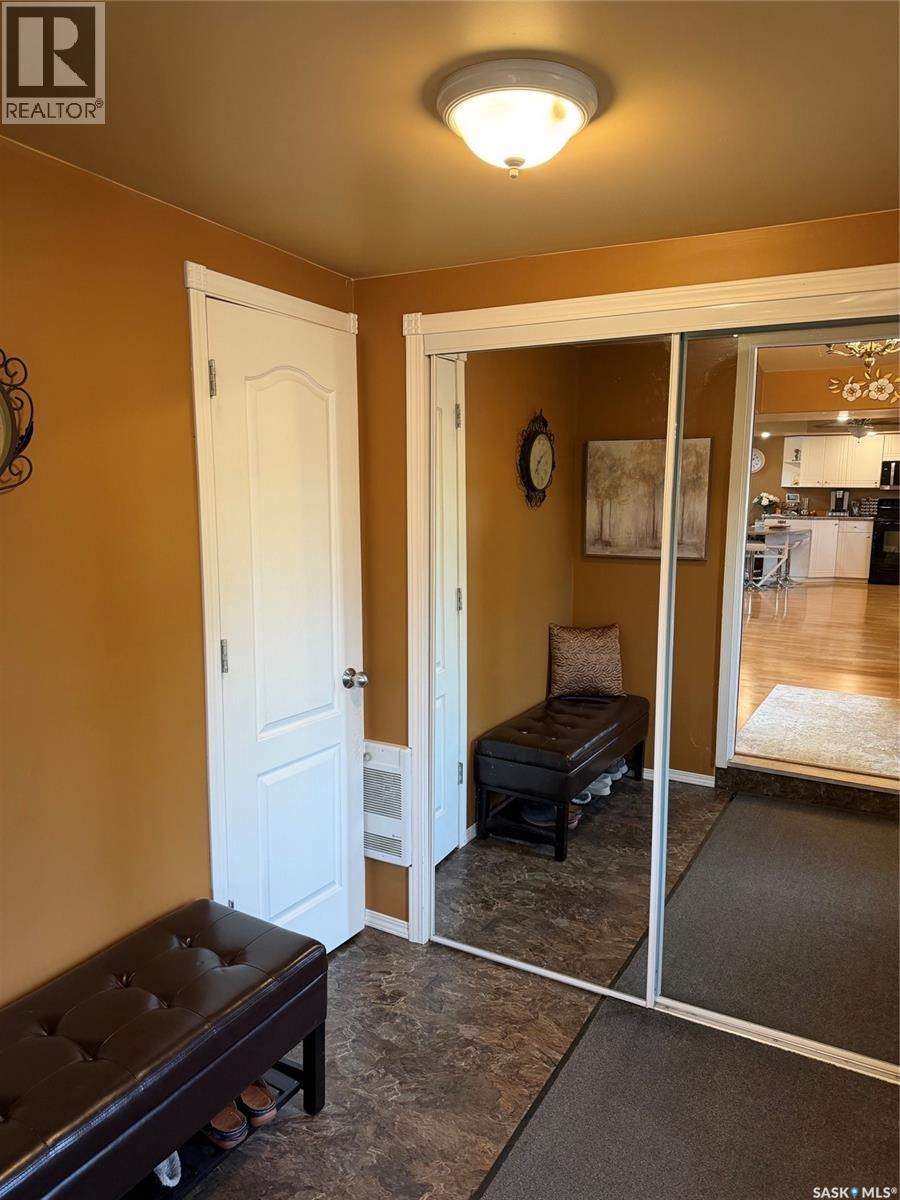 1102 Alfred STREET - 2