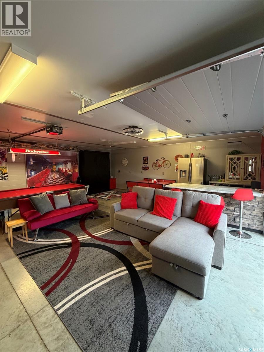 1102 Alfred STREET - Image 23