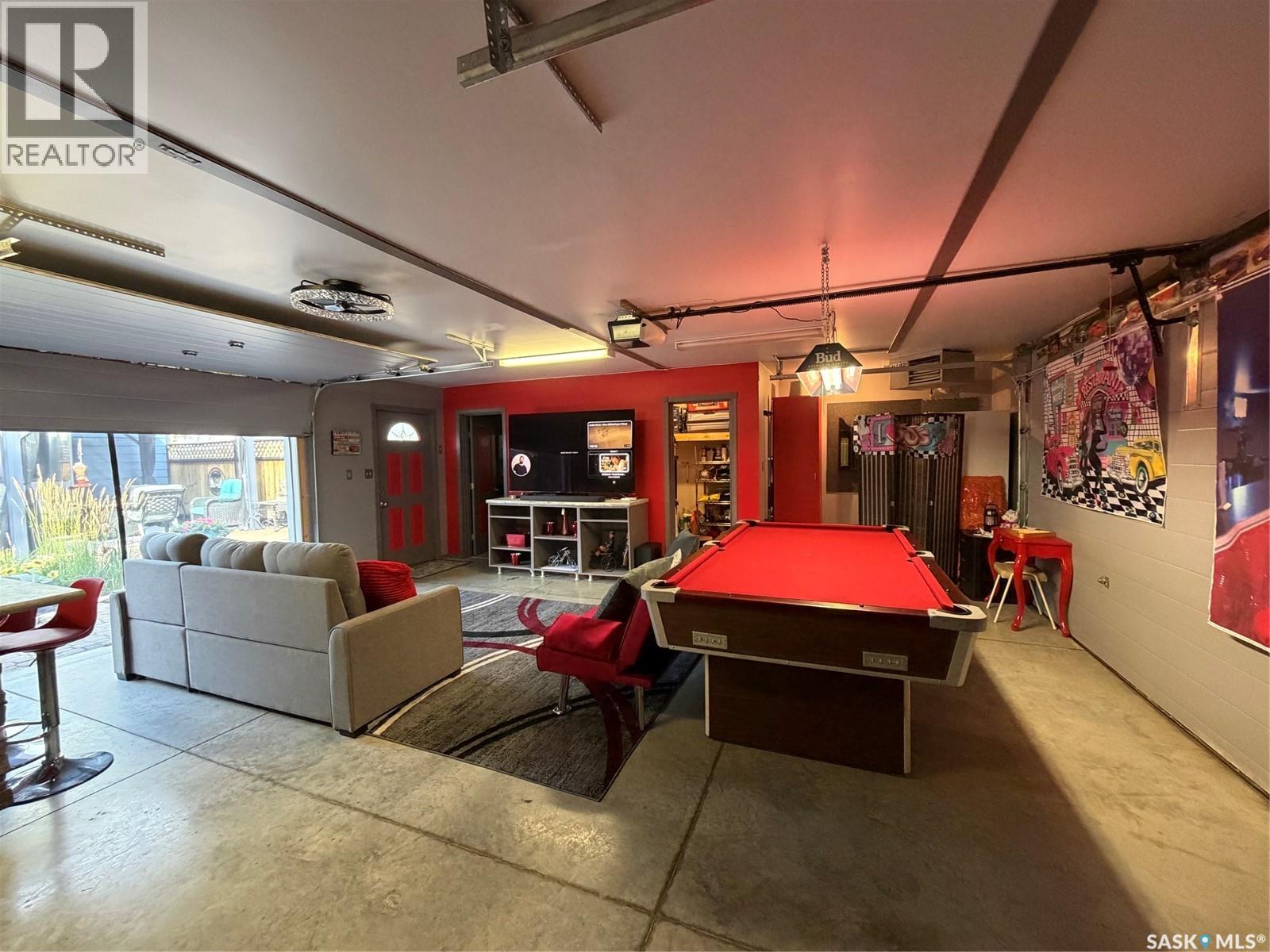 1102 Alfred STREET - Image 25