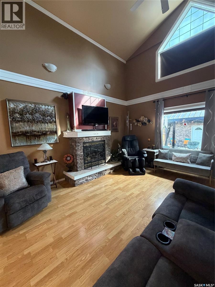 1102 Alfred STREET - 5