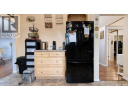 Bedroom - Chaplin Acreage - Two Houses And Large Shop, Chaplin, SK S0H0V0 Photo 11