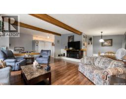 Bedroom - Chaplin Acreage - Two Houses And Large Shop, Chaplin, SK S0H0V0 Photo 17