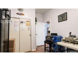 Chaplin Acreage - Two Houses And Large Shop, Chaplin, SK S0H0V0 Photo 29