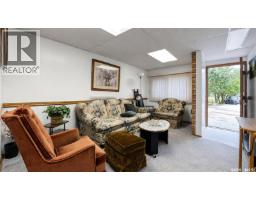 Chaplin Acreage - Two Houses And Large Shop, Chaplin, SK S0H0V0 Photo 46
