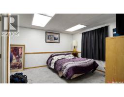 Chaplin Acreage - Two Houses And Large Shop, Chaplin, SK S0H0V0 Photo 47