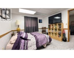 Chaplin Acreage - Two Houses And Large Shop, Chaplin, SK S0H0V0 Photo 48