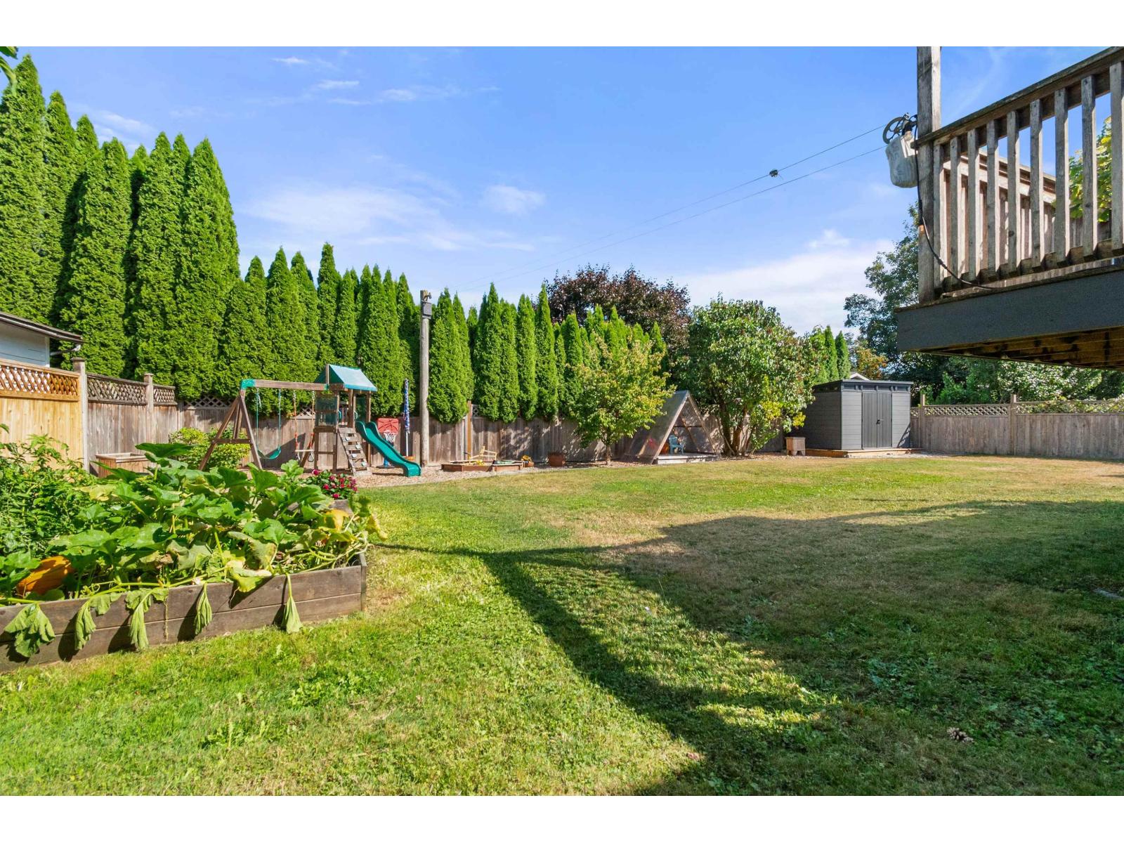 10336 GRANT Street, Chilliwack, British Columbia, V2P5X3, Chilliwack, British Columbia — photo 4 of 5