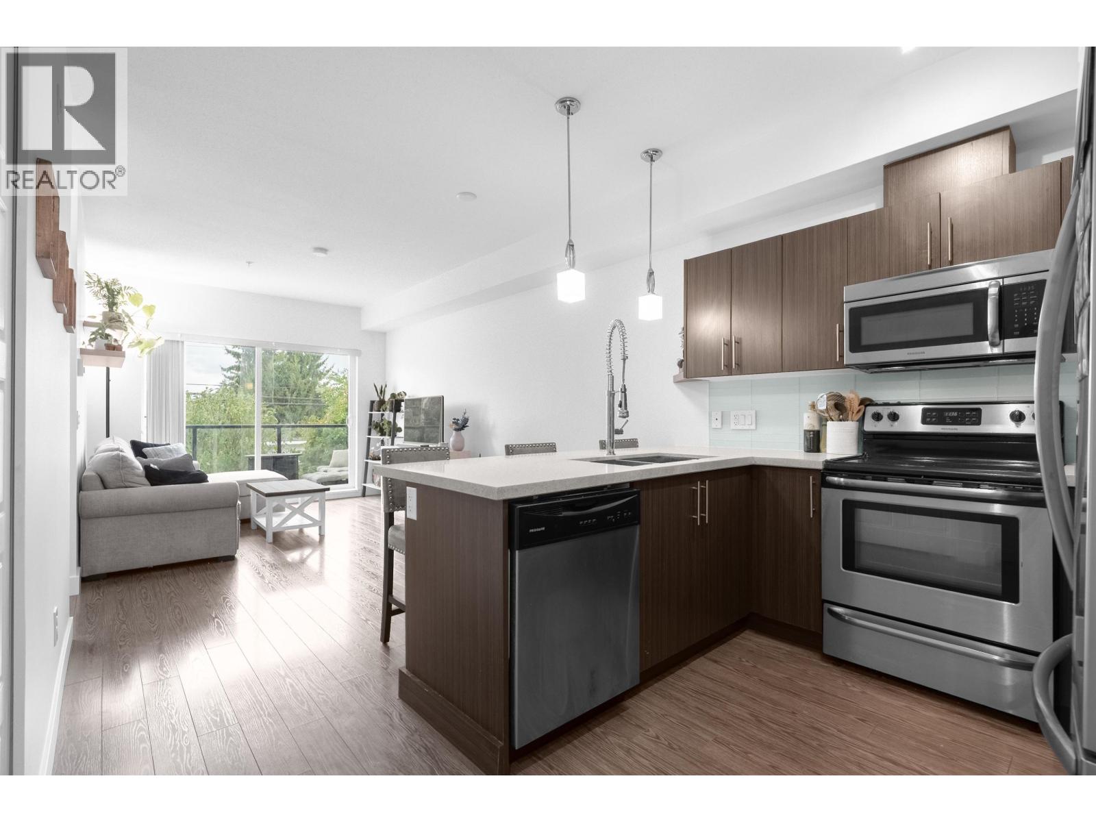 #207 12070 227 Street, Maple Ridge, British Columbia, V2X6J5, Maple Ridge, British Columbia — photo 2 of 5