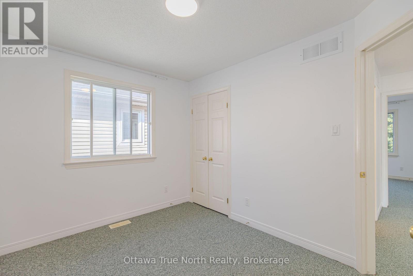 43 EVANSHEN CRESCENT - Image 31