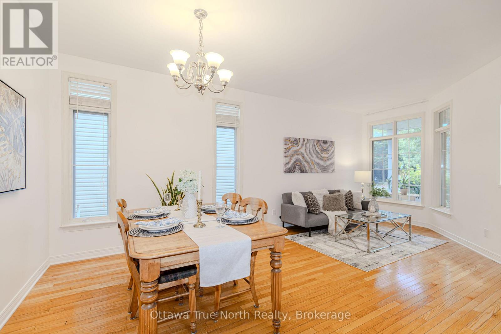 43 EVANSHEN CRESCENT - 8
