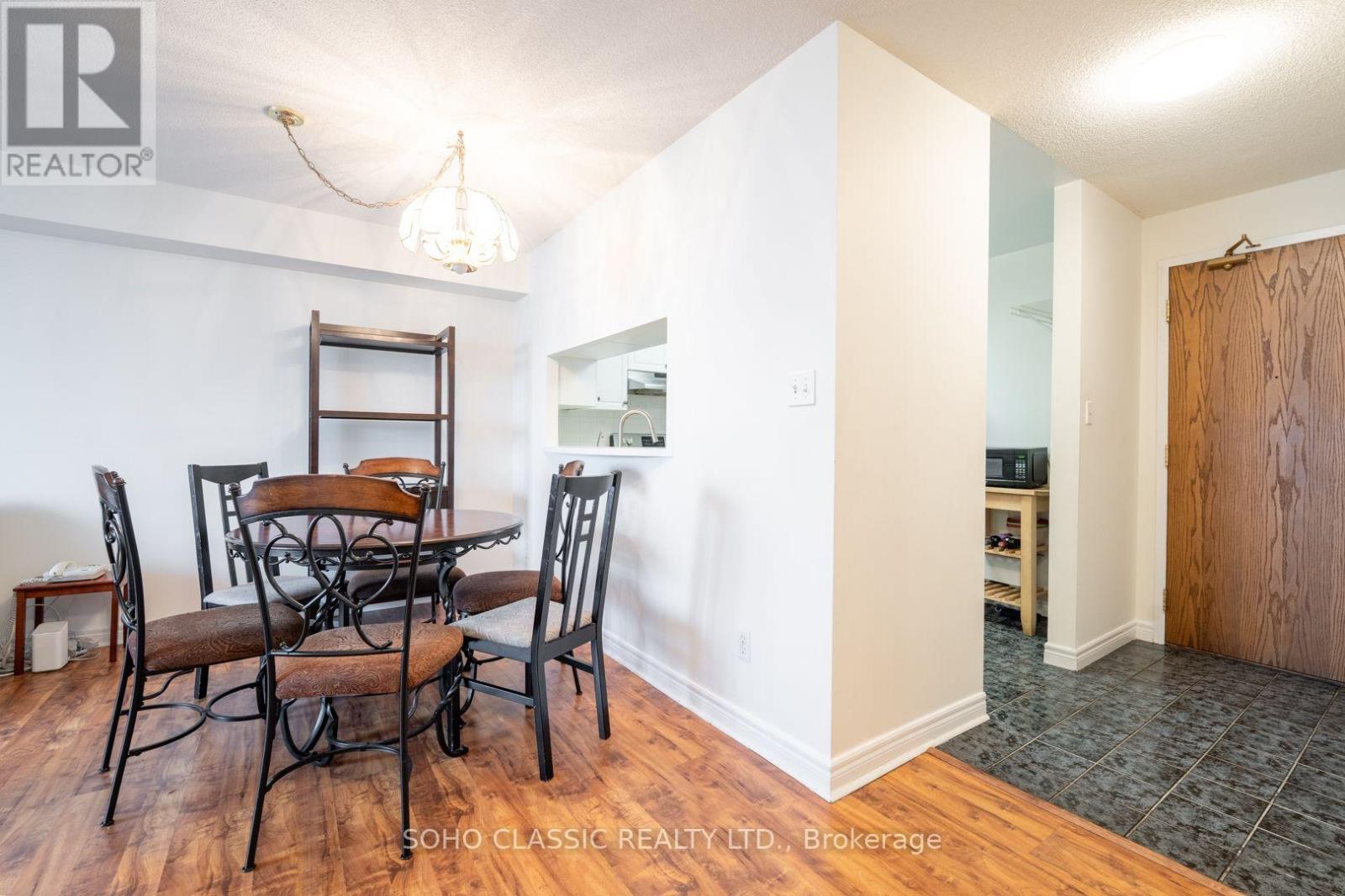 #809 1700 EGLINTON AVENUE E - 12