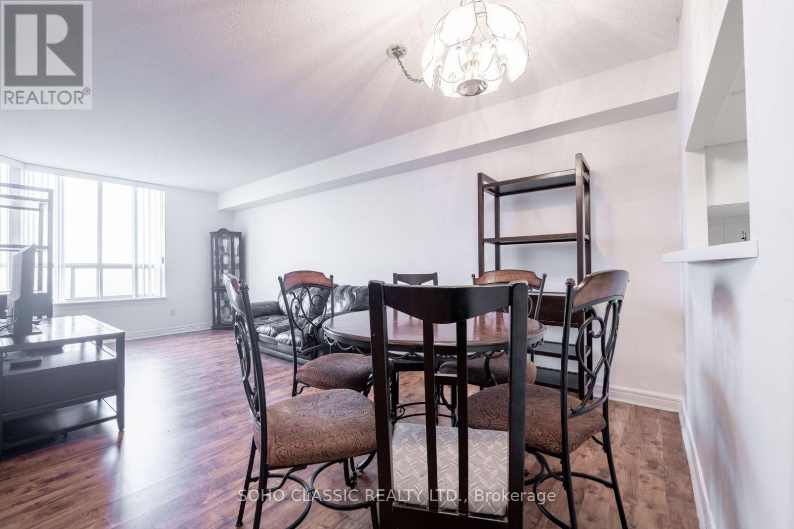 #809 1700 EGLINTON AVENUE E - Image 3