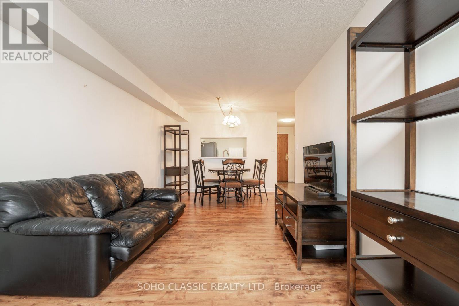 #809 1700 EGLINTON AVENUE E - Image 4