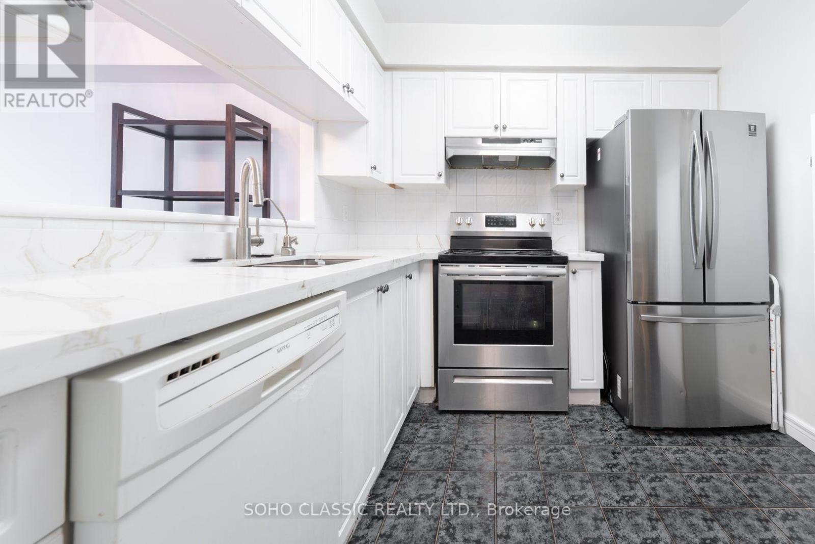 #809 1700 EGLINTON AVENUE E - Image 9