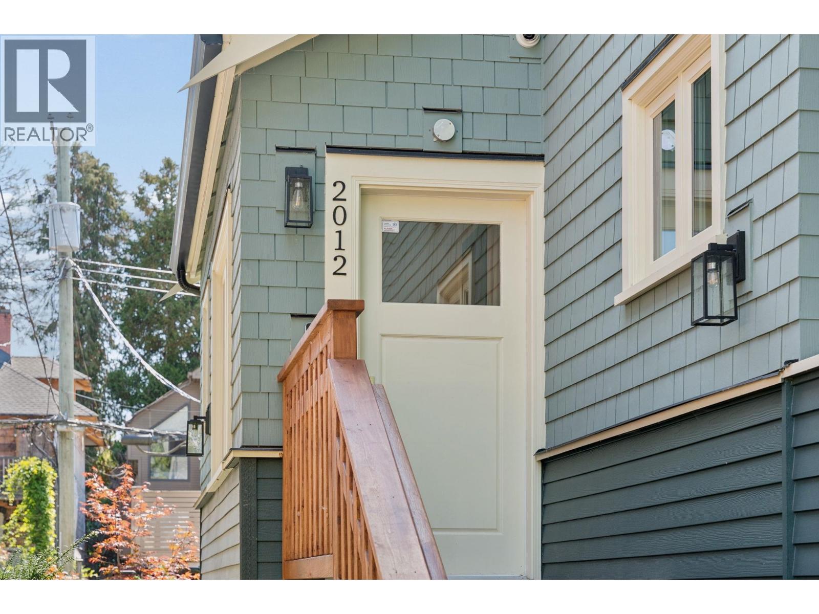 2012 W 15TH AVENUE, Vancouver