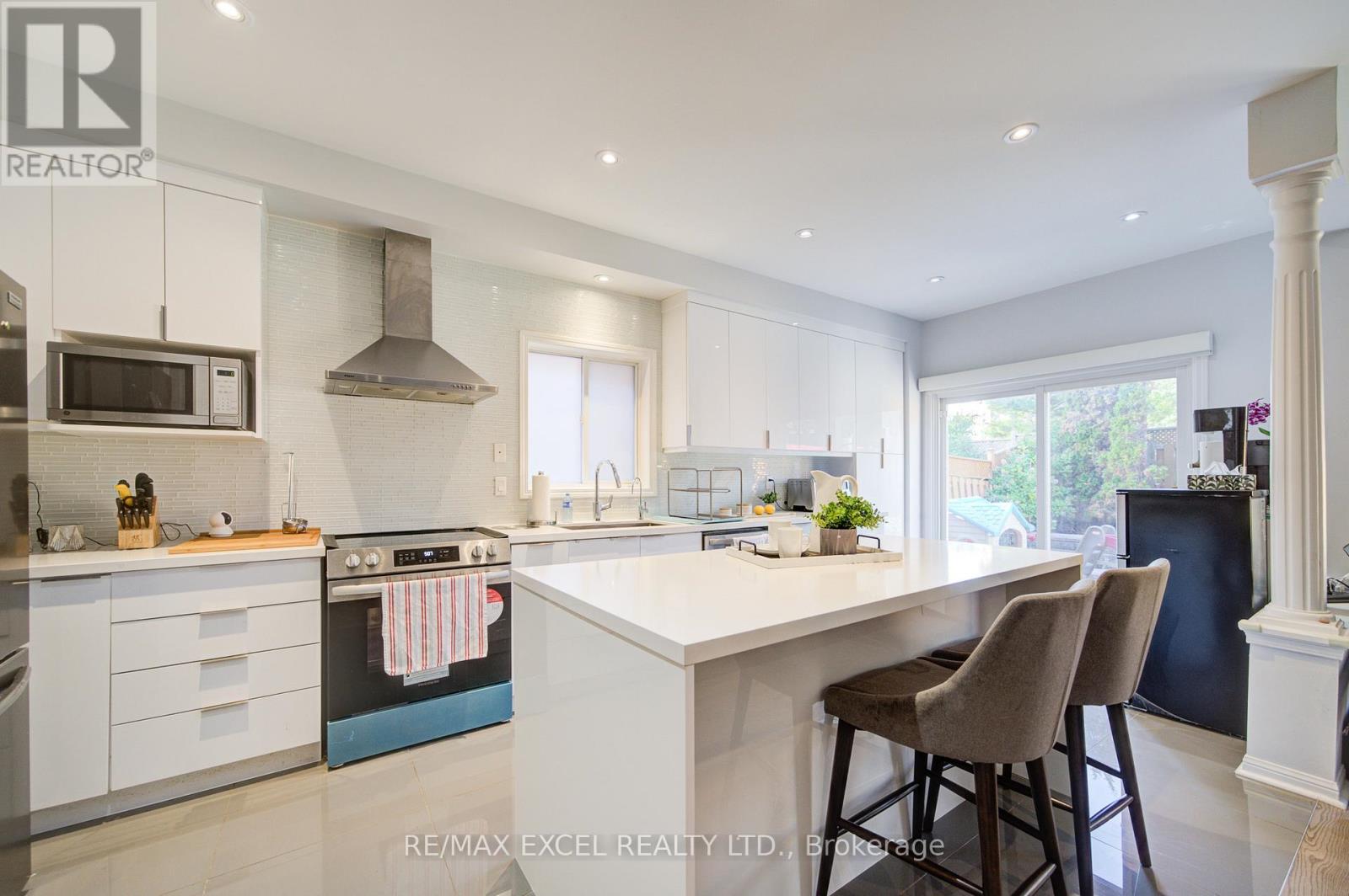 6 SAPPHIRE DRIVE - Image 16