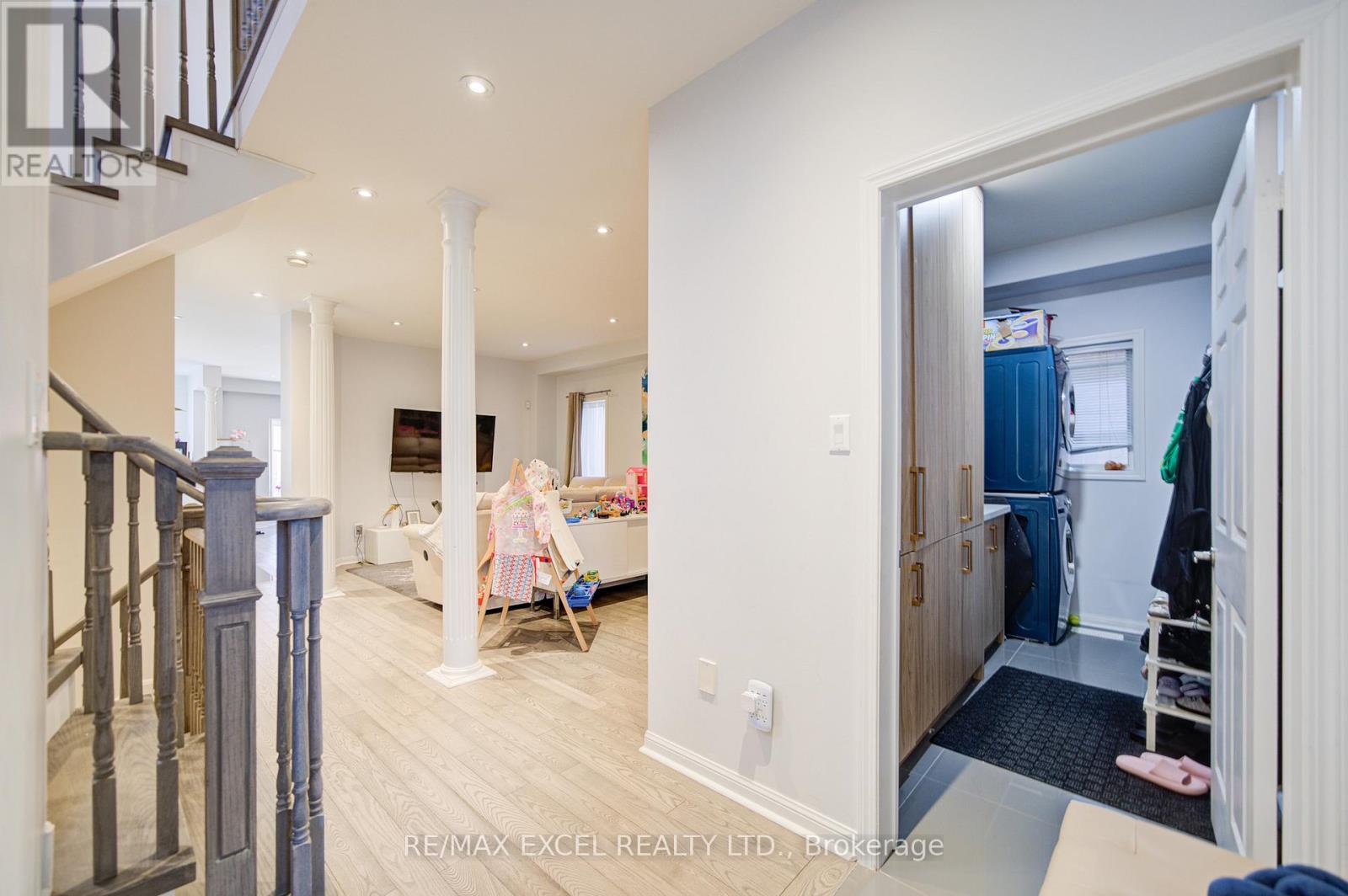 6 SAPPHIRE DRIVE - Image 6