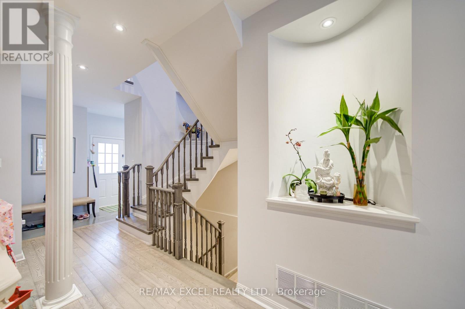 6 SAPPHIRE DRIVE - Image 9