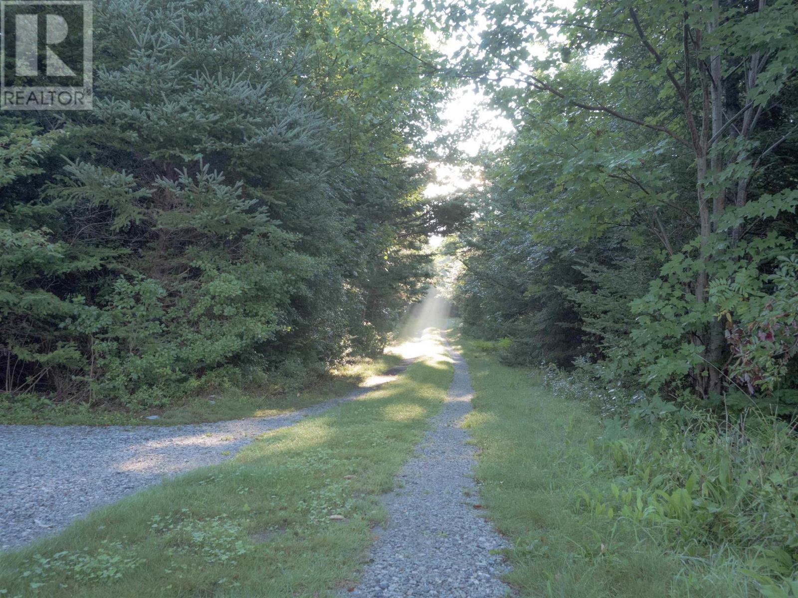 1928 East Sable Road - 40