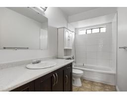 2369 Wakefield Court, Langley, BC V3S8B2 Photo 9