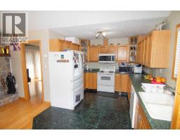 Laundry room - 225004 222 Twp Rd, Rural Wheatland County, AB T0J1N0 Photo 10