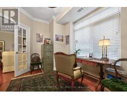203 - 12 Old Mill Trail, Toronto, ON M8X2Z4 Photo 16