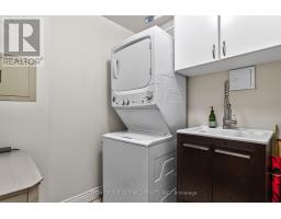 203 - 12 Old Mill Trail, Toronto, ON M8X2Z4 Photo 24