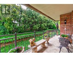 203 - 12 Old Mill Trail, Toronto, ON M8X2Z4 Photo 25