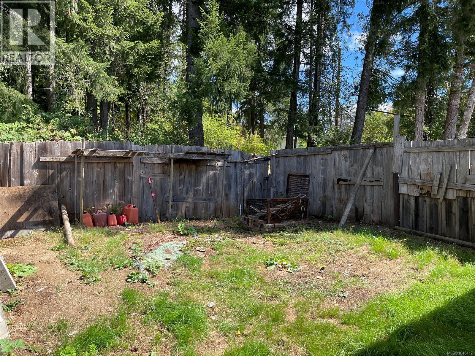 #8 2917 Alberni Hwy - 14