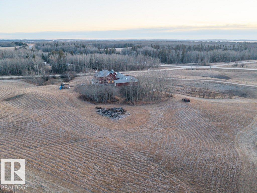 3202 TWP ROAD 572A - 47