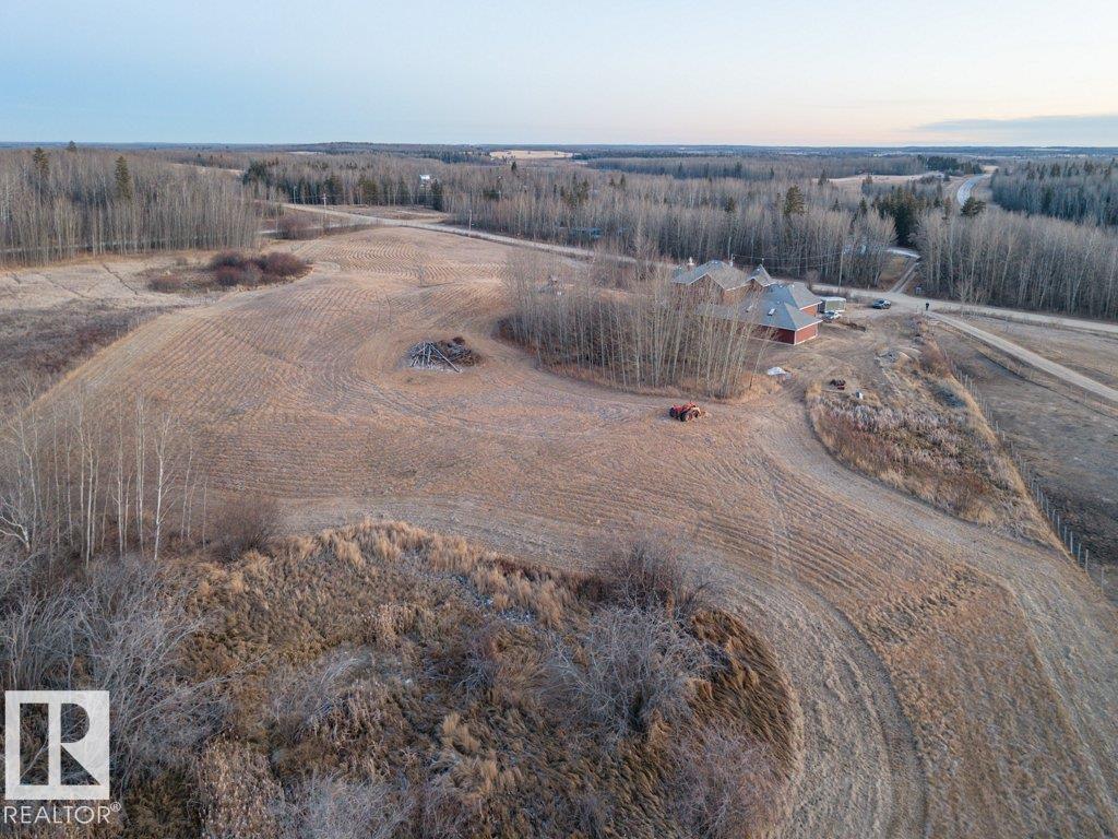 3202 TWP ROAD 572A - 48