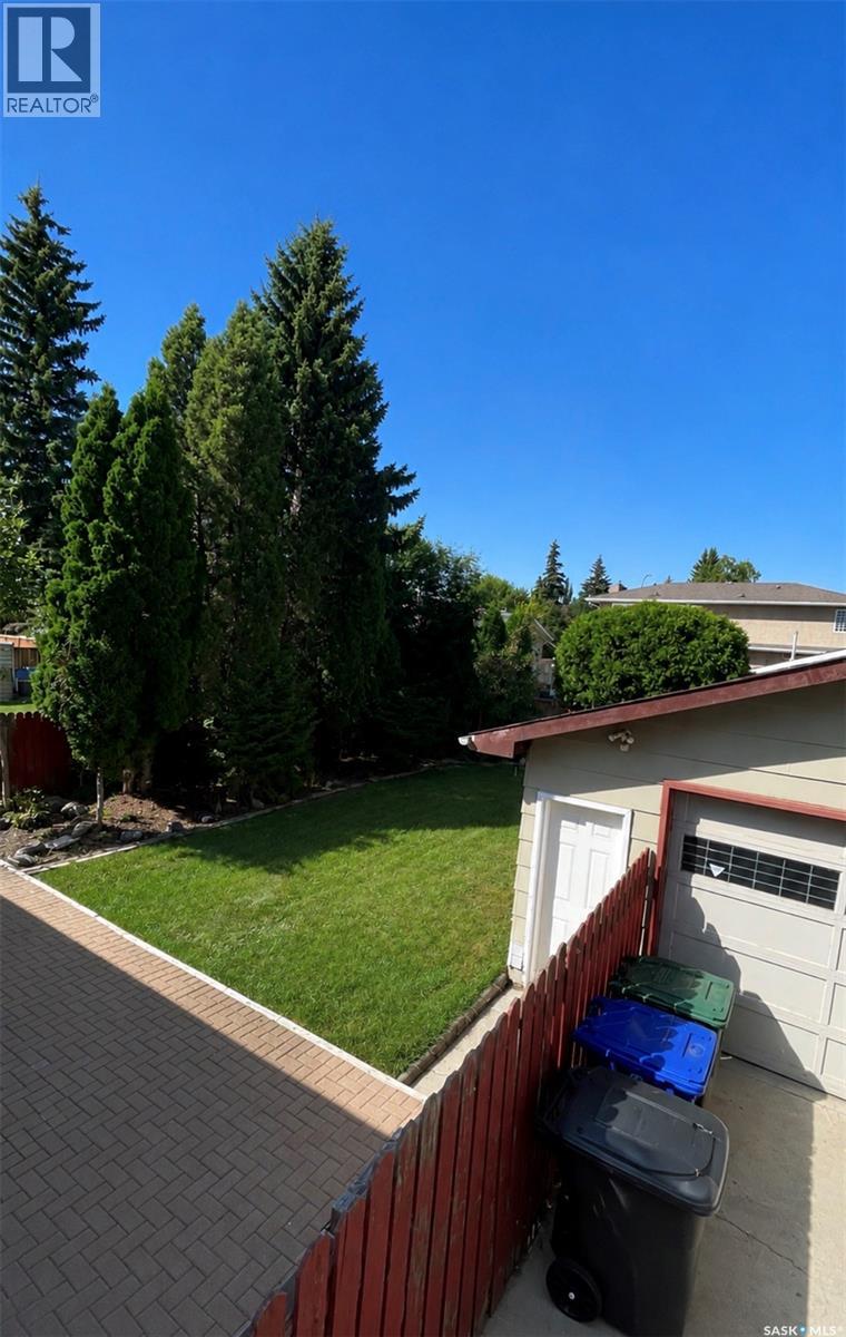 1510 McKercher DRIVE - 22