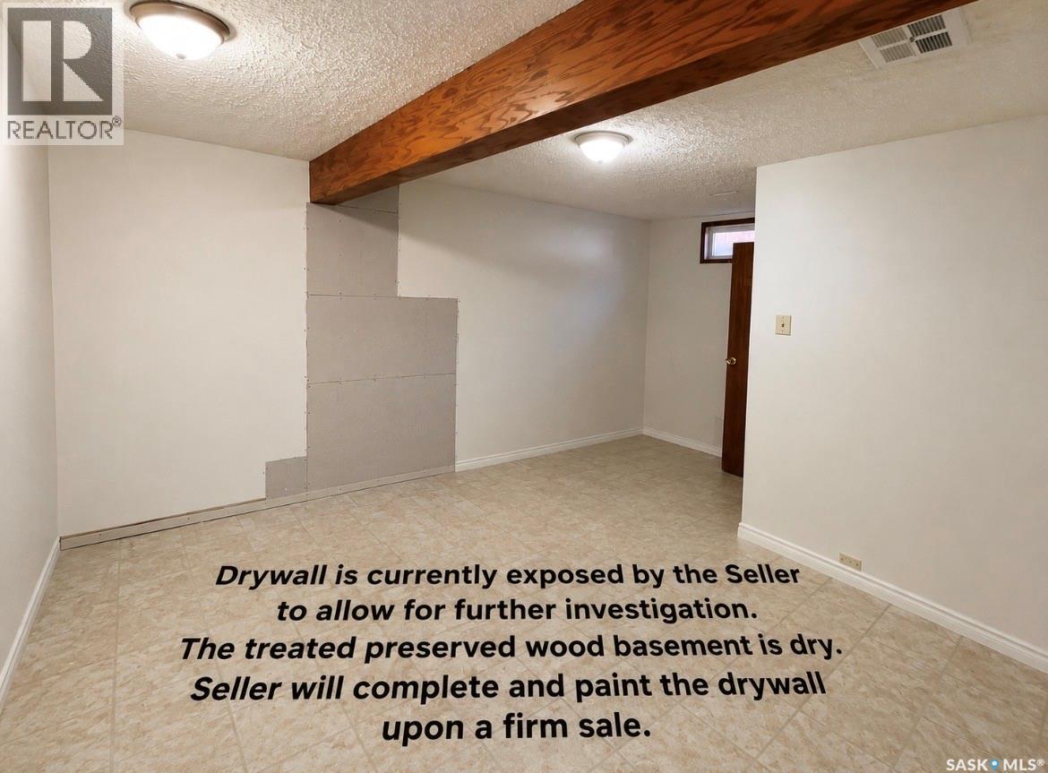 1510 McKercher DRIVE - 20