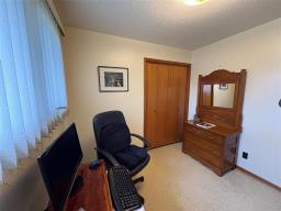 125 Dunfield Avenue, Dauphin, MB R7N0P1 Photo 18